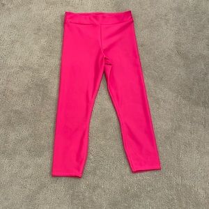 ALO - Airlift - High-Waist - Conceal-Zip - Capri Leggings